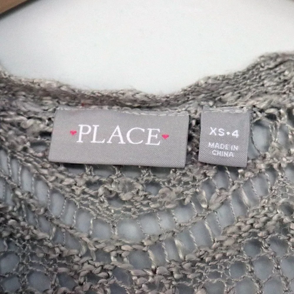 Girl's Gray Shawl